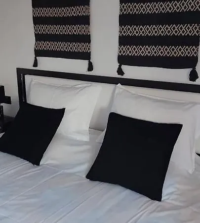 Arts - Beautiful For 8 Persons 招待所