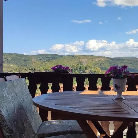 Arts - Beautiful For 8 Persons 招待所 大特尔诺沃