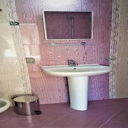 Arts - Beautiful For 8 Persons Велико-Тырново